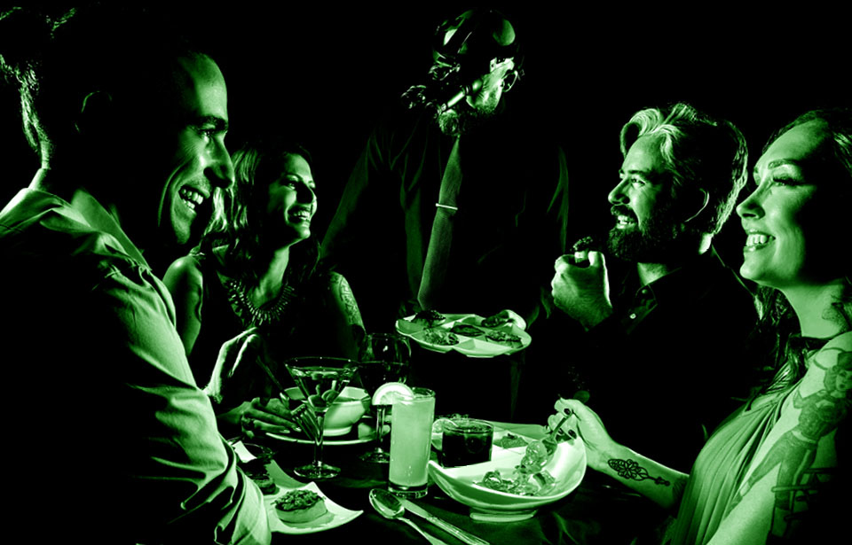 Blackout dining in the dark discount